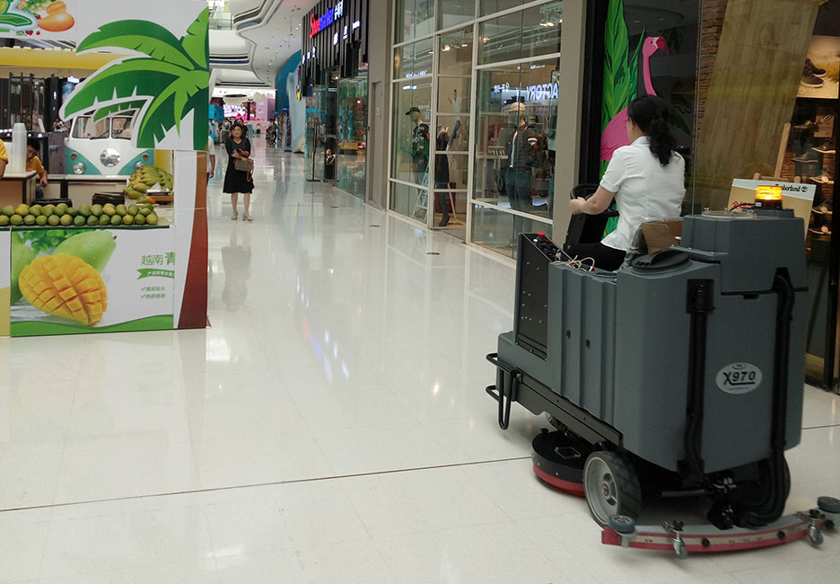 江西大型清潔設(shè)備多功能洗地機和電動<a href=http://m.modelkot.com target=_blank class=infotextkey>掃地車生產(chǎn)廠</a>
