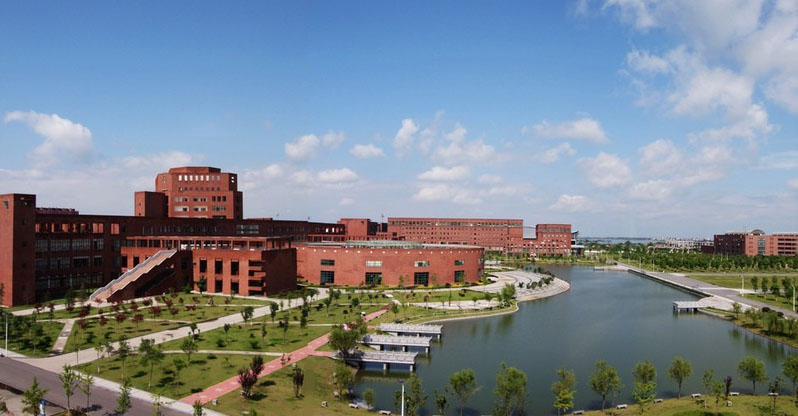 江西師范大學旭潔洗地機客戶案例-<a href=http://m.modelkot.com target=_blank class=infotextkey>洗地機生產廠</a>家