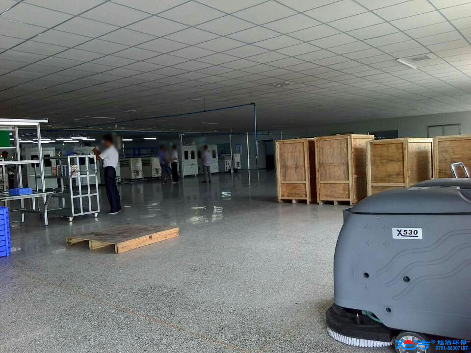 旭潔洗地機在手，工業(yè)廠房地面清潔